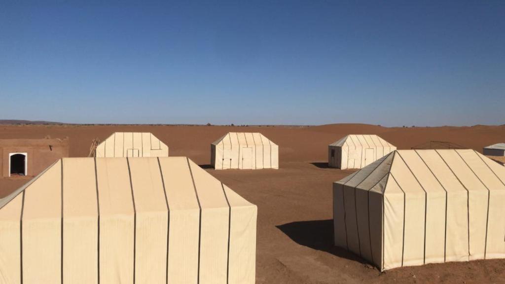 Riad Assia Foum Zguid Buitenkant foto